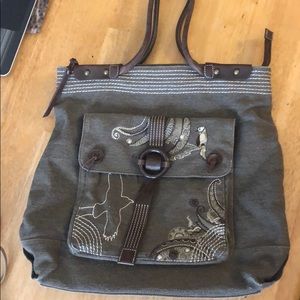 Oiliy Bag with gorgeous embroidery